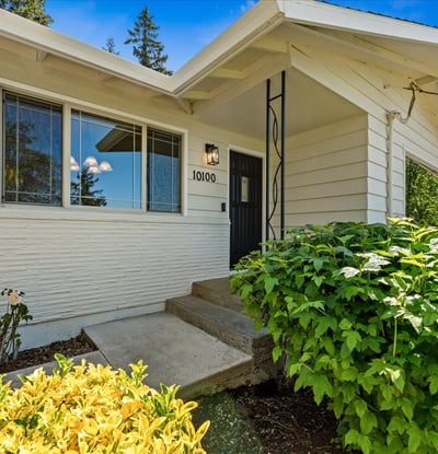 10100 SE Walnut Drive, Happy Valley, OR
