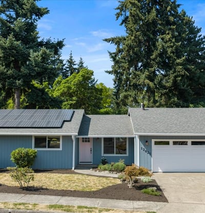 12025 SW Springwood Dr, Tigard, OR