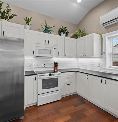 16366 Front Ave, Oregon City, OR