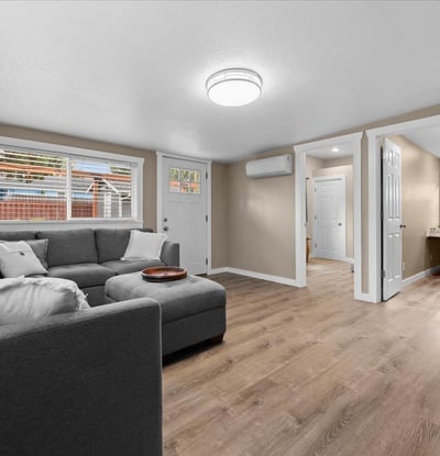 16366 Front Ave, Oregon City, OR