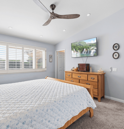 28362 Contessa Ave, Saugus, CA