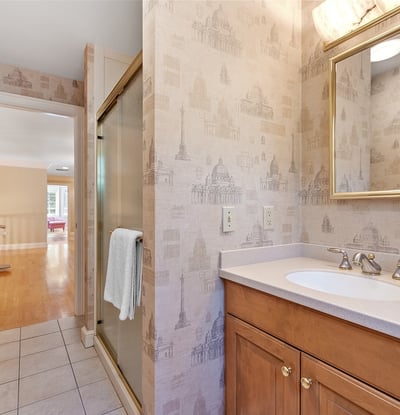 20 Hillery Road, Leominster, MA