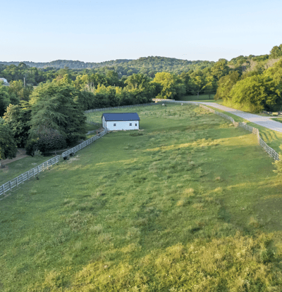 6923 Cross Keys Rd, College Grove, TN