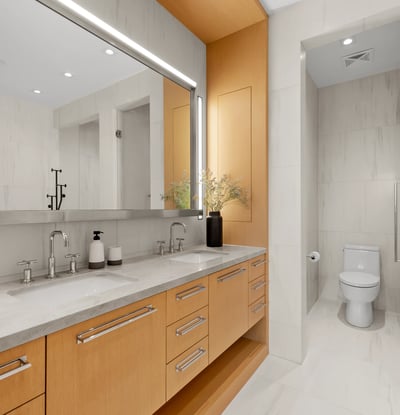 1 strathgowan avenue, Suite 710, Toronto, ON
