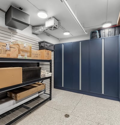 1 strathgowan avenue, Suite 710, Toronto, ON