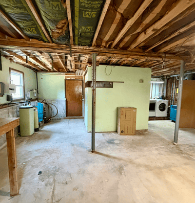 7 Keith Dr, Westport, MA
