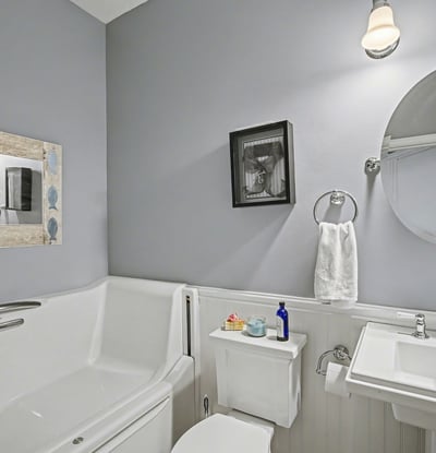 7151 Steeplechase Way, 41, Lansing, MI