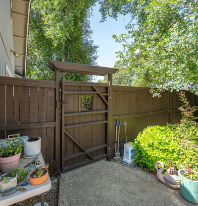 2364 La Madre Court, Redding, CA