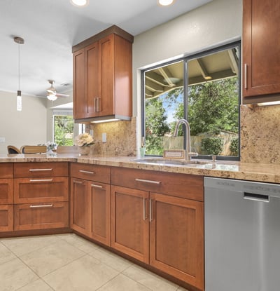 2364 La Madre Court, Redding, CA