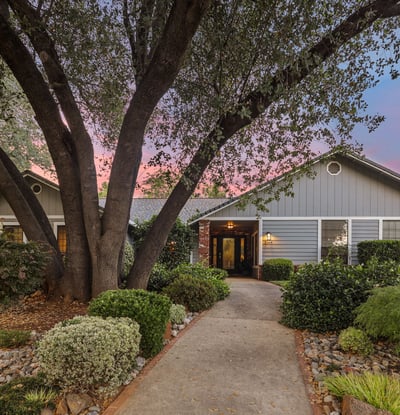 2364 La Madre Court, Redding, CA