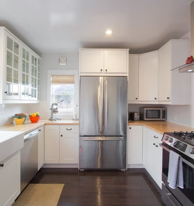 Completely new kitchen and appliances.