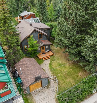 132 Rundle Crescent, A and B, Canmore, AB