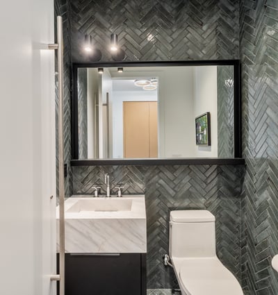 1 Strathgowan Ave suite 710, Toronto, ON