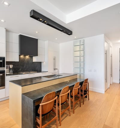 1 Strathgowan Ave suite 710, Toronto, ON