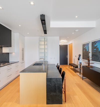 1 Strathgowan Ave suite 710, Toronto, ON