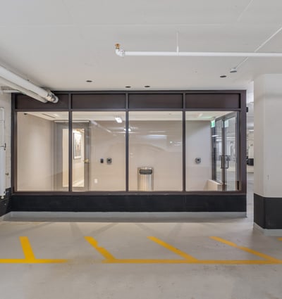 1 Strathgowan Ave suite 710, Toronto, ON