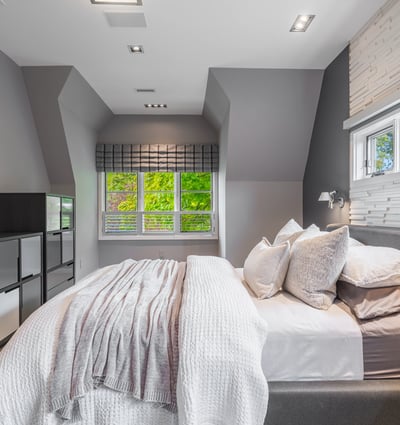 24 Glenview Ave, Toronto, ON