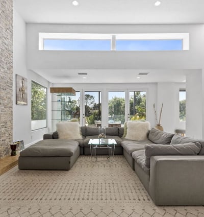 641 Walther Dr, Los Angeles, CA