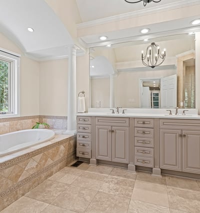 609 Lincoln Road, Bradford Woods, PA