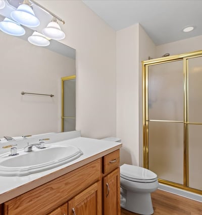1222 Hidden Fields Dr, West Bend, WI