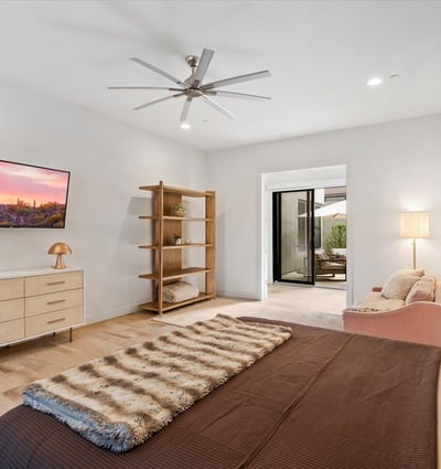 Spacious bonus area with modern finishes and adaptable layout. Easily transforms to suit fitness, office, or lounge needs in Scottsdale.