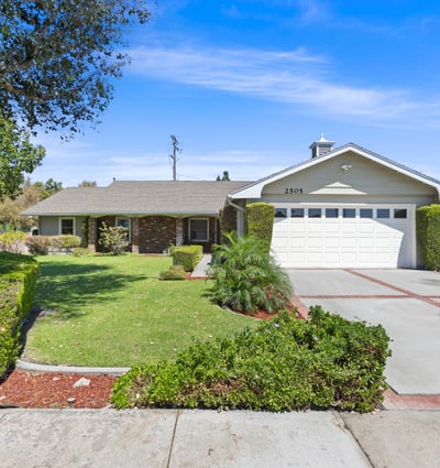 2505 E OshKosh Avenue, Anaheim, CA