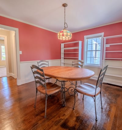2667 White Chapel Road, Lively, VA