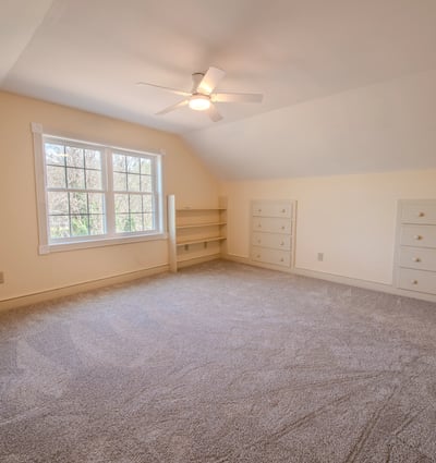 2667 White Chapel Road, Lively, VA