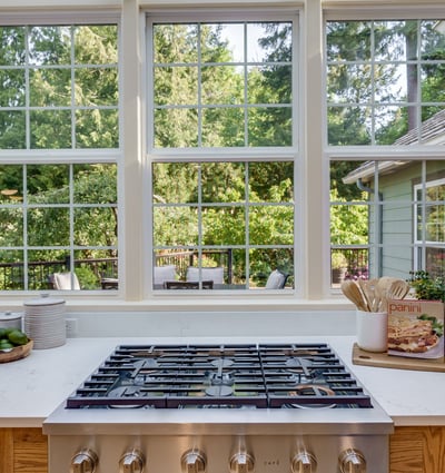 9025 NW Ash St., Portland, OR