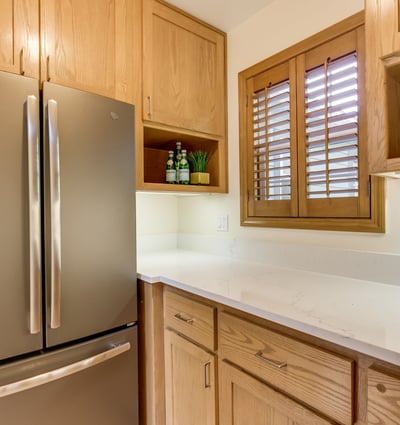 9025 NW Ash St., Portland, OR