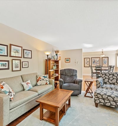 174 Oswego Summit, Lake Oswego, OR