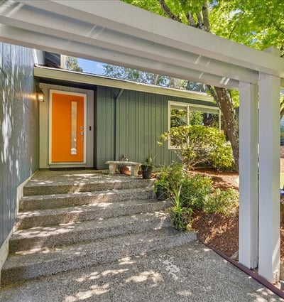 6990 SW Heath Pl, Beaverton, OR