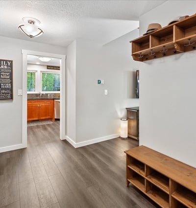 6990 SW Heath Pl, Beaverton, OR