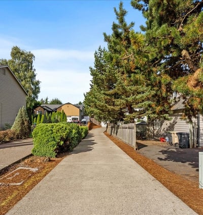 22185 SW Martinazzi Ave., Tualatin, OR