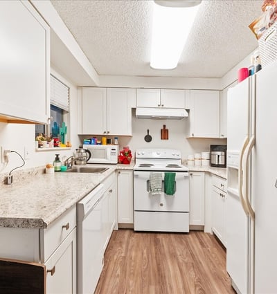 220/222 SE 3rd Ave, Canby, OR