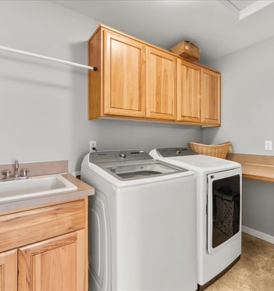 5396 SE Frances Ct, Hillsboro, OR