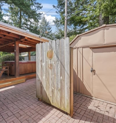 14650 NE Russell Court, Portland, OR