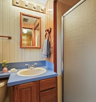 14650 NE Russell Court, Portland, OR