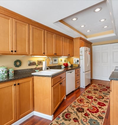 15930 SW Greens Way, Portland, OR