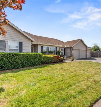 12402 Cominger Dr, Oregon City, OR