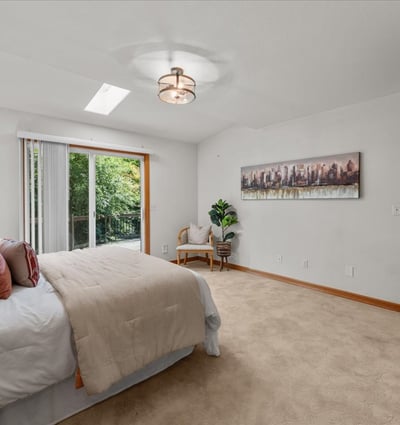 9150 SW Salmon St, Portland, OR
