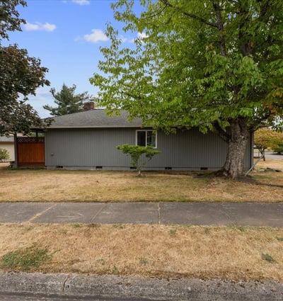 1812 SE 18th Pl, Troutdale, OR