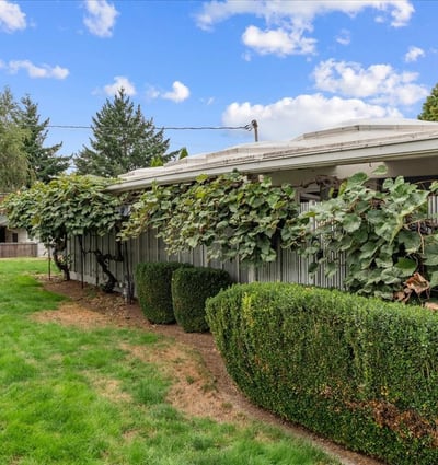 10860 NE Oregon Street, Portland, OR