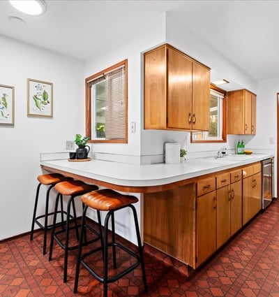 10860 NE Oregon Street, Portland, OR