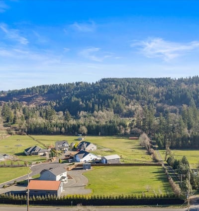 13920 S Lucia Lane, Mulino, OR