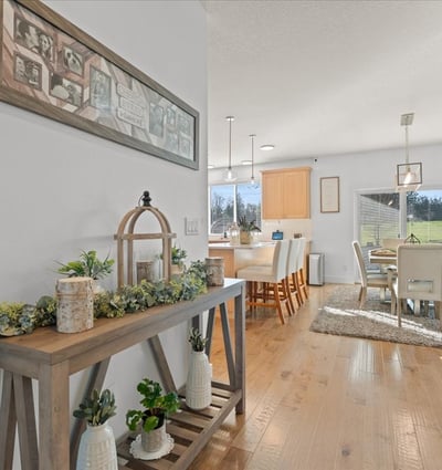 13920 S Lucia Lane, Mulino, OR