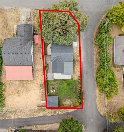 16366 Front Ave, Oregon City, OR