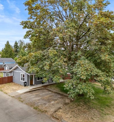 16366 Front Ave, Oregon City, OR