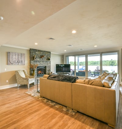 15 Bates Grove Rd, Webster, MA