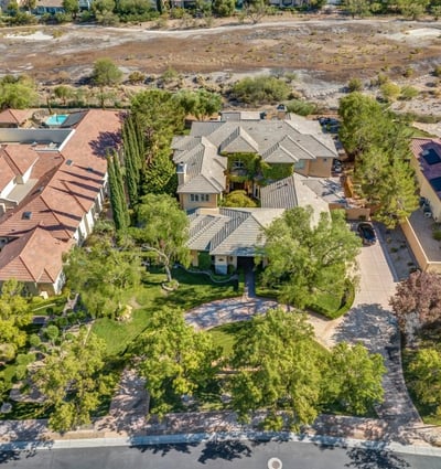 9717 Winter Palace Dr, Las Vegas, NV